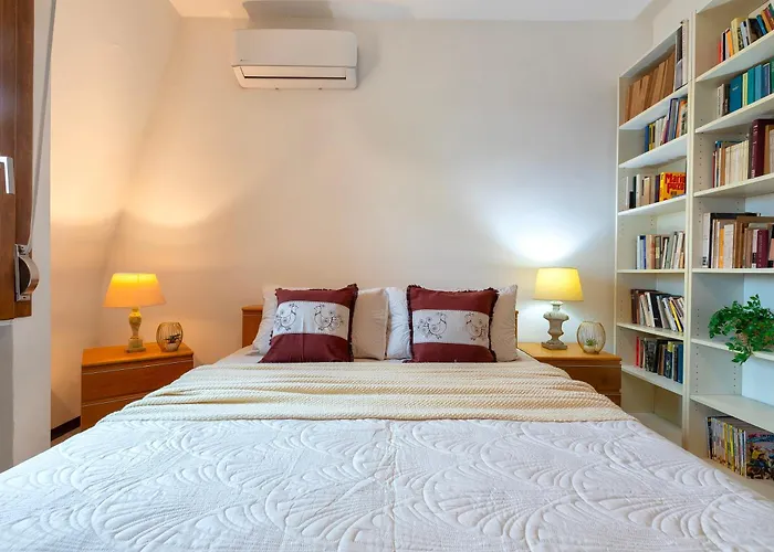 Sardinia Re - Garibaldi Penthouse - Free Parking *